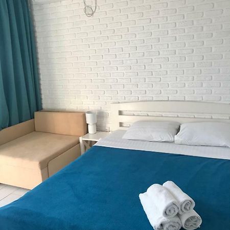 Hotel Золотий Лев à Zatoka Extérieur photo