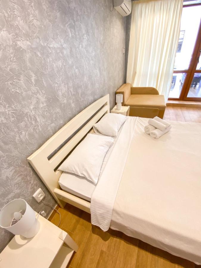Hotel Золотий Лев à Zatoka Extérieur photo
