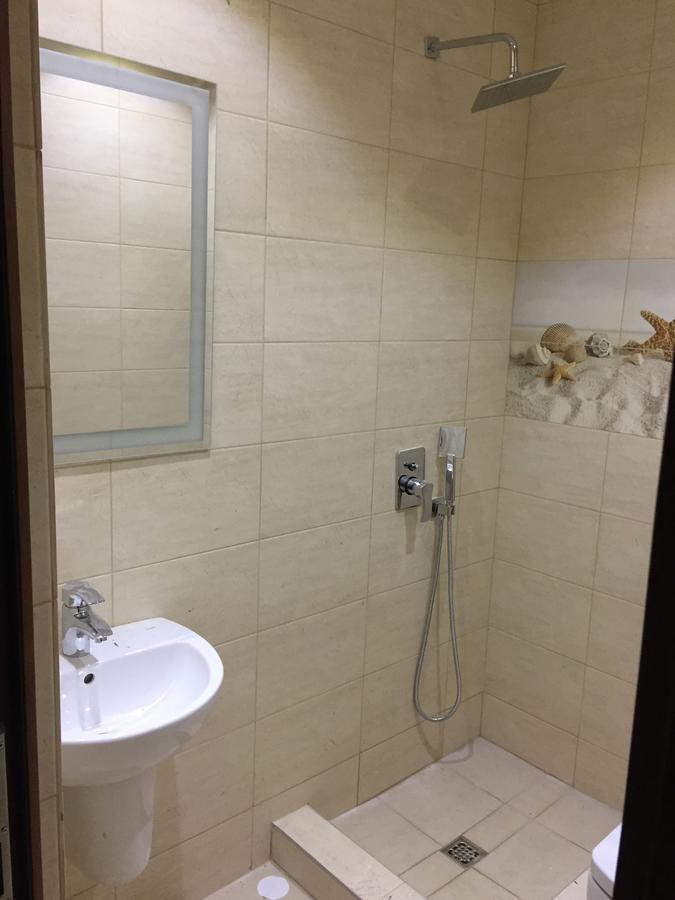 Hotel Золотий Лев à Zatoka Extérieur photo