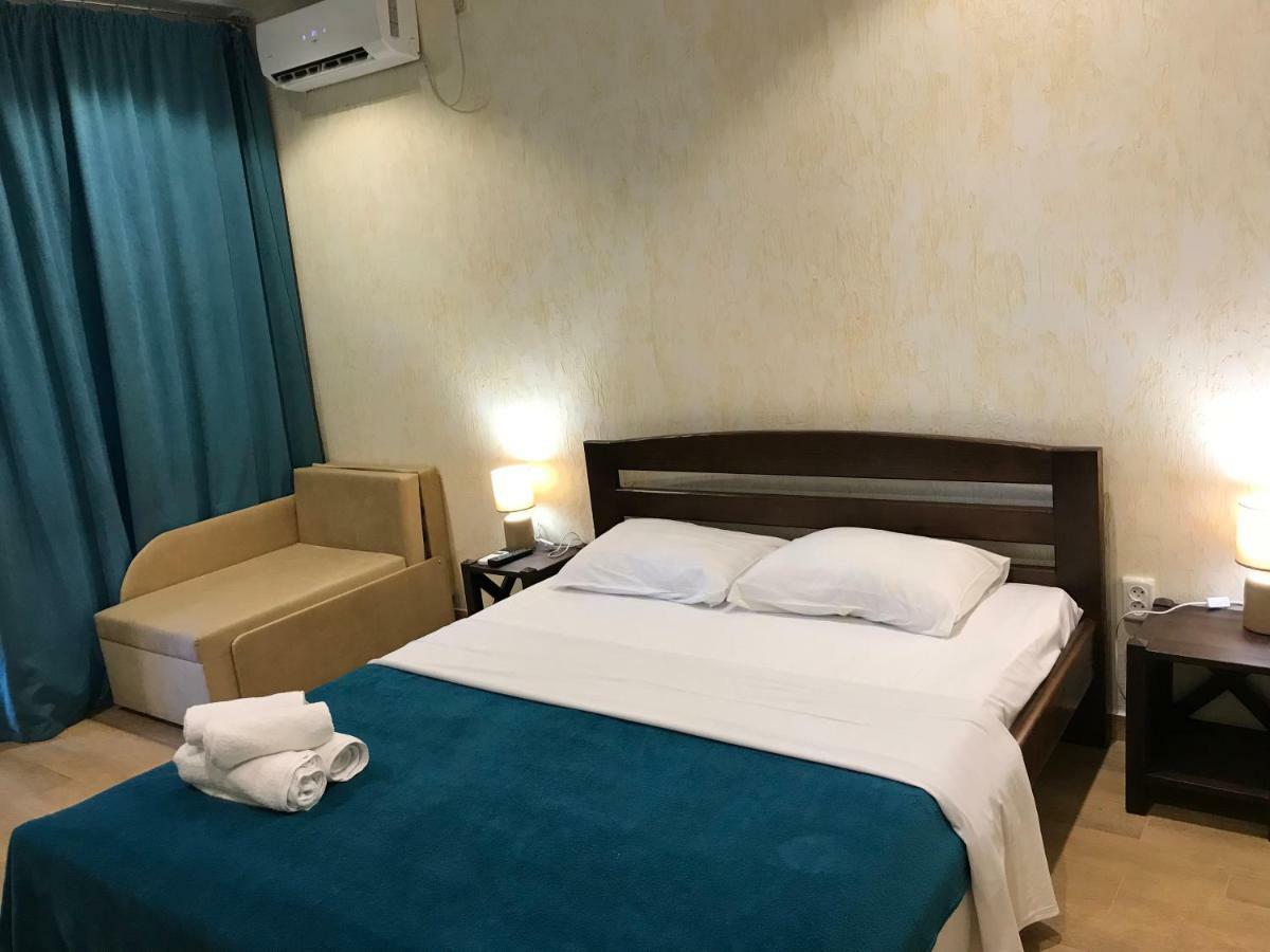 Hotel Золотий Лев à Zatoka Extérieur photo