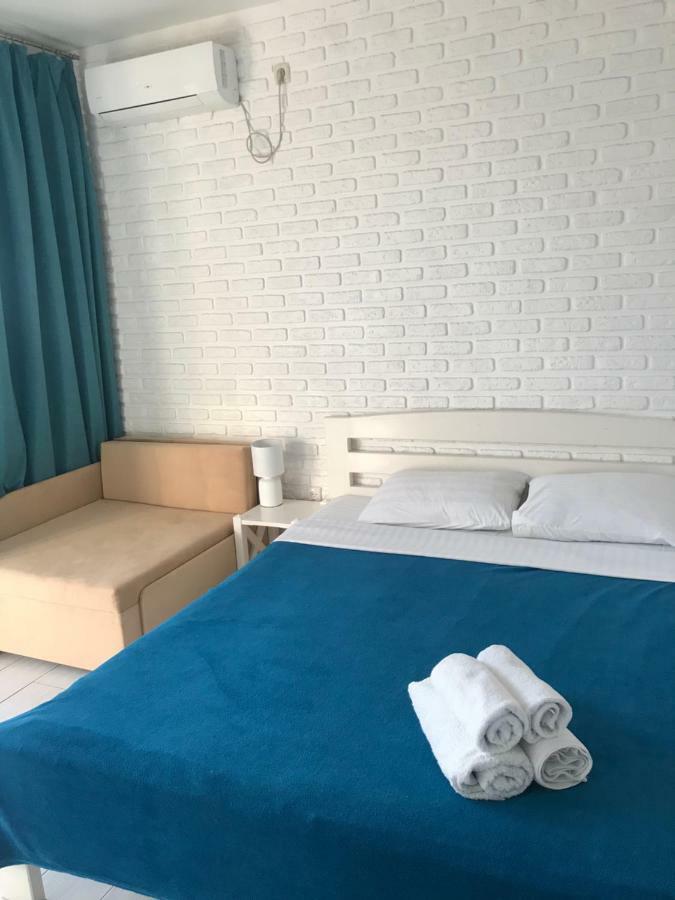 Hotel Золотий Лев à Zatoka Extérieur photo