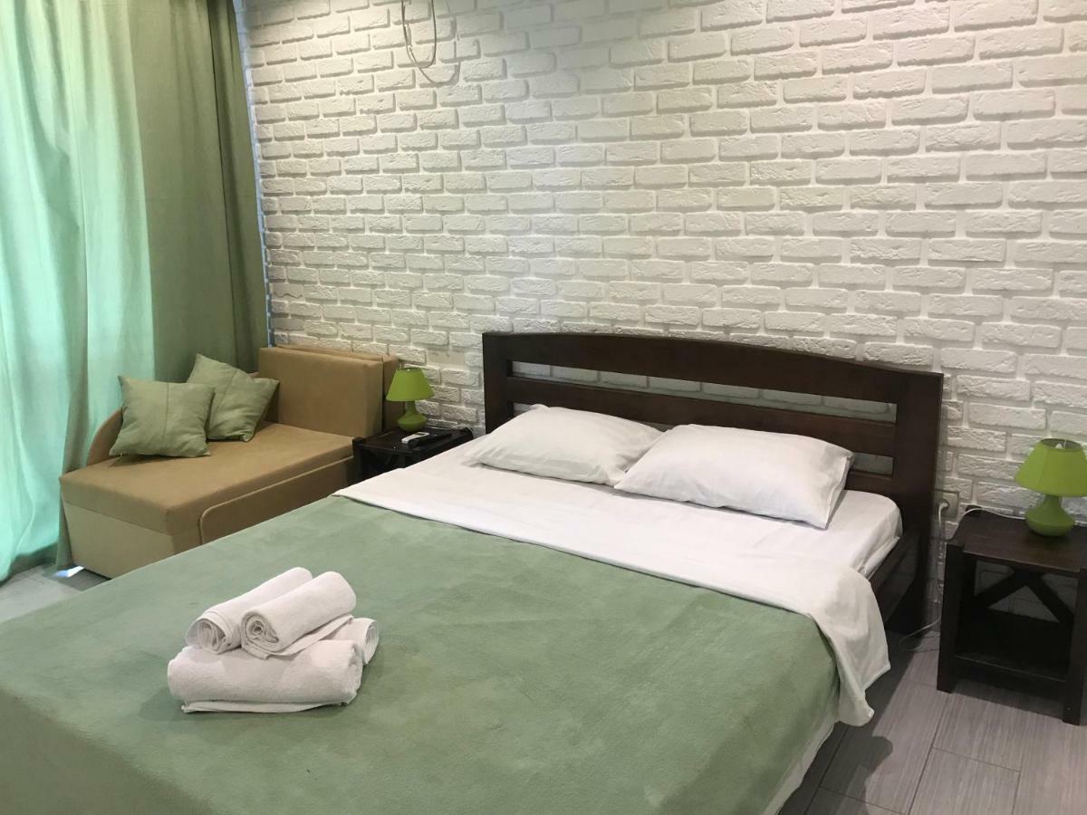 Hotel Золотий Лев à Zatoka Extérieur photo