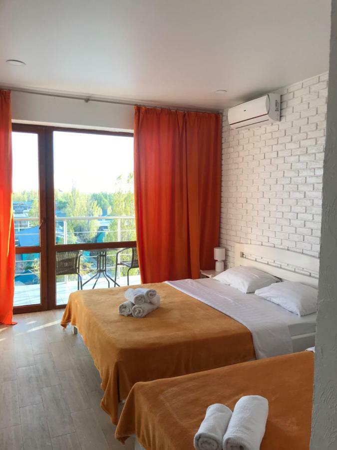 Hotel Золотий Лев à Zatoka Extérieur photo