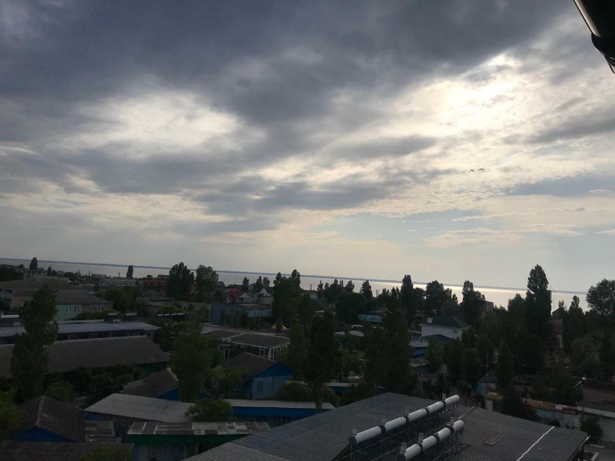 Hotel Золотий Лев à Zatoka Extérieur photo